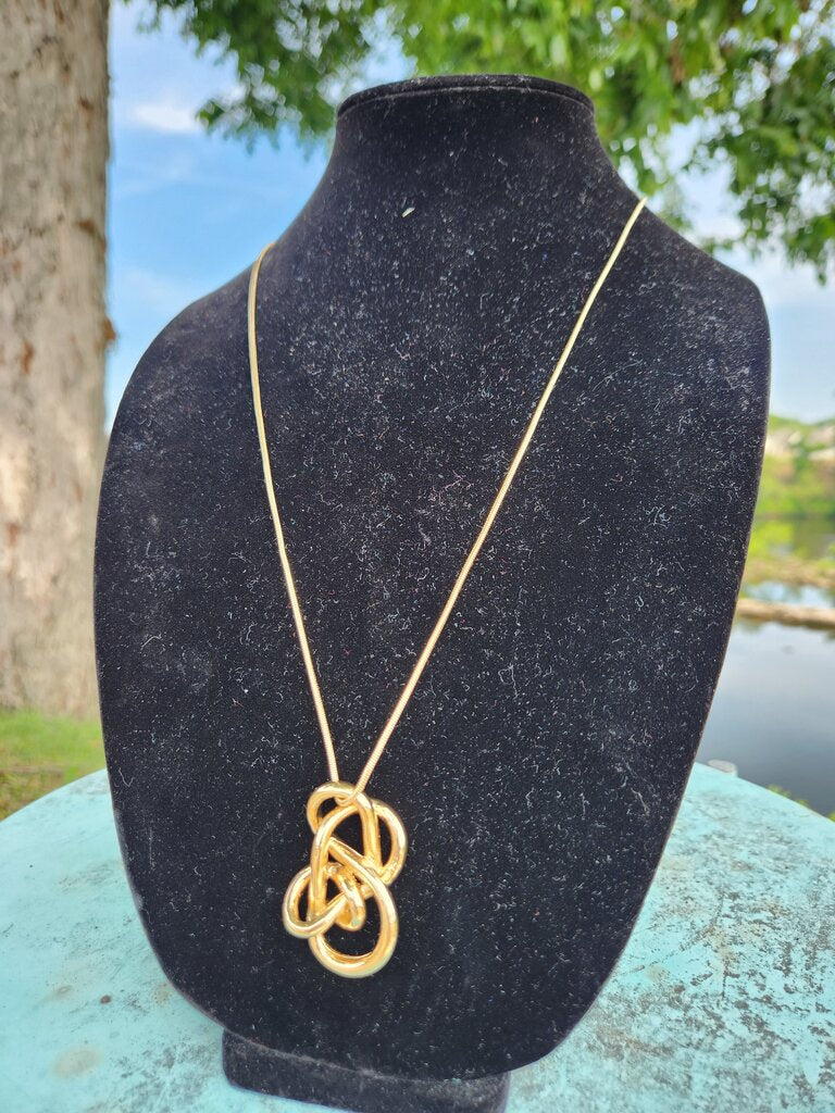 Geometric Knot Pendant Necklace- Gold