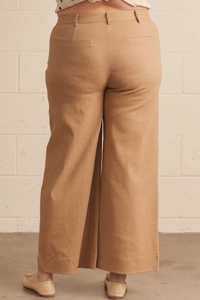 Scalloped Accent Wide-Leg Pants