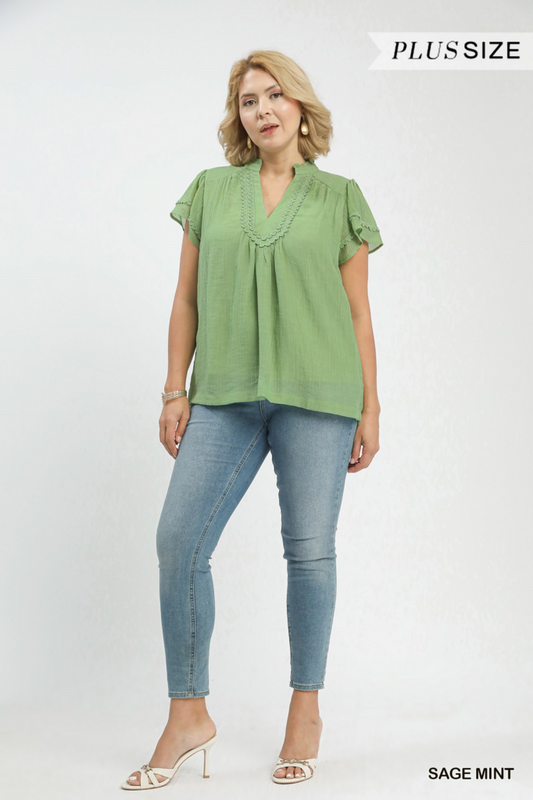 Scalloped Trim Flutter Slv. Top