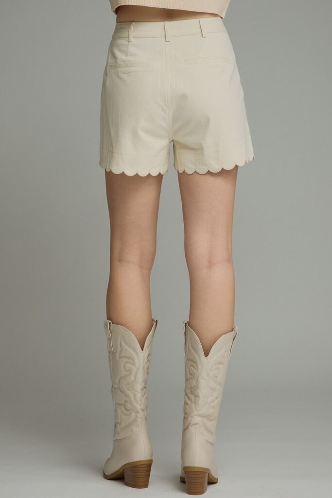 Scallop Hem Shorts