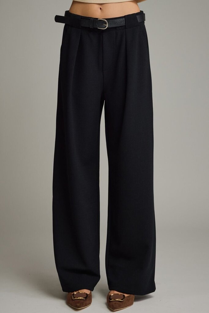 Belted wide leg pants w/pleated front detail
