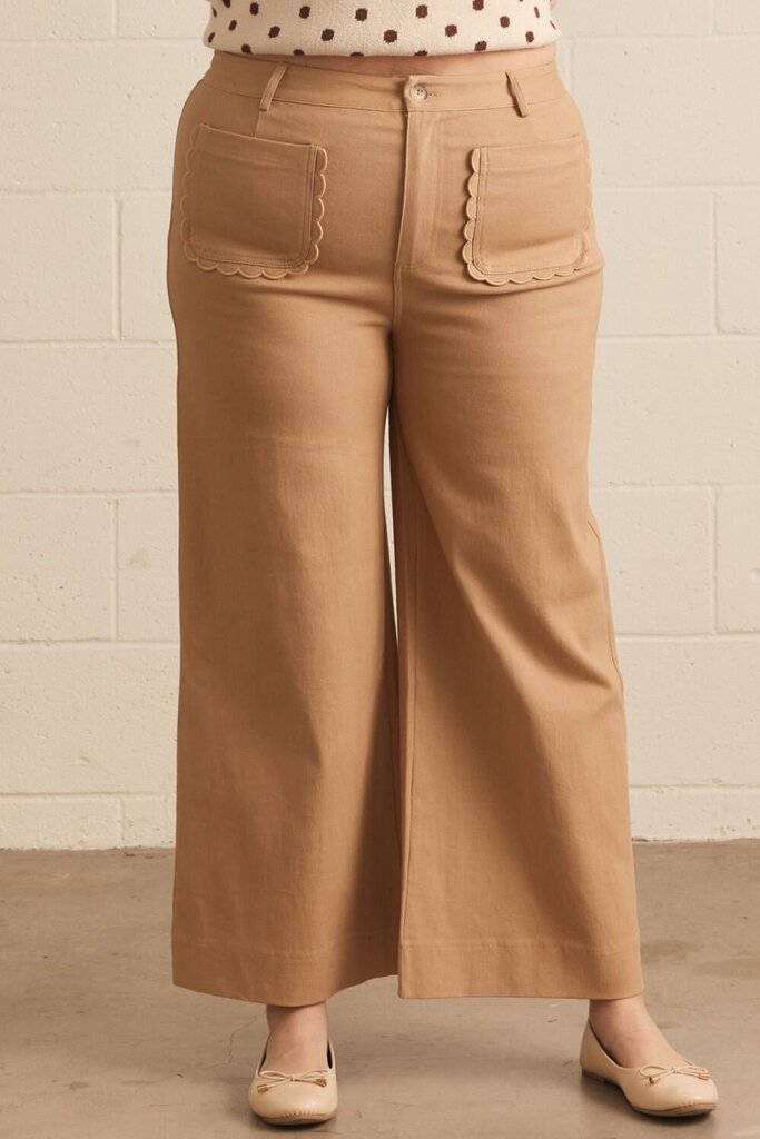 Scalloped Accent Wide-Leg Pants